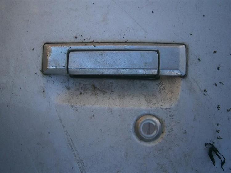 Дверь Тойота Таун Айс в Коломне 15430
