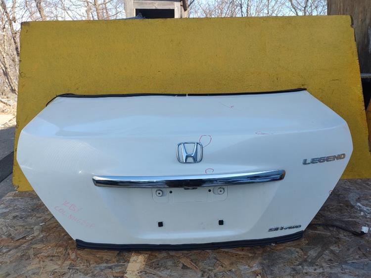 Крышка багажника Хонда Легенд в Коломне 50805