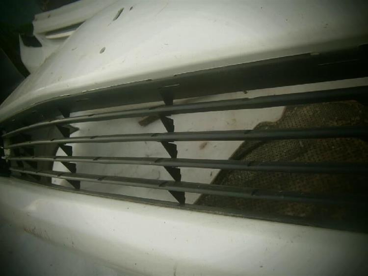 Решетка радиатора Тойота Приус в Коломне 72763